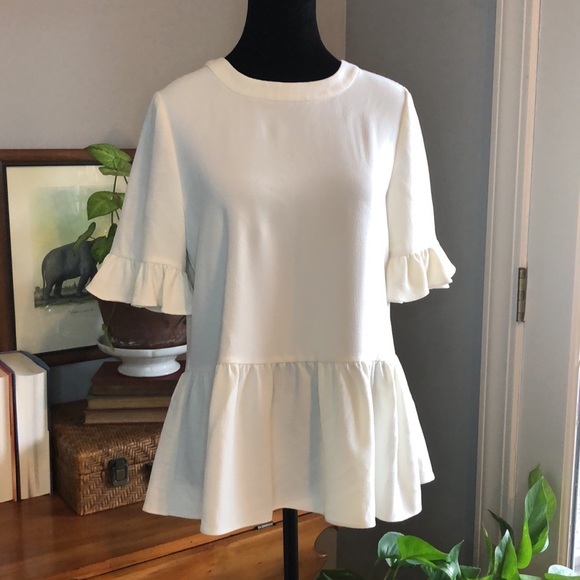 Kate Spade Tops - Kate Spade ‘Linda’  Size Small. Ivory Crepe Short Sleeve Keyhole closing in back